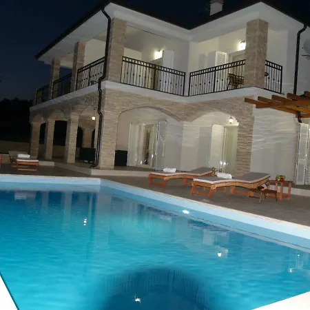 Holiday Linardići