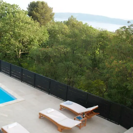 Holiday Villa Linardici