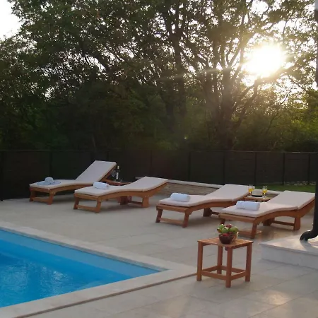 Villa Holiday Linardici
